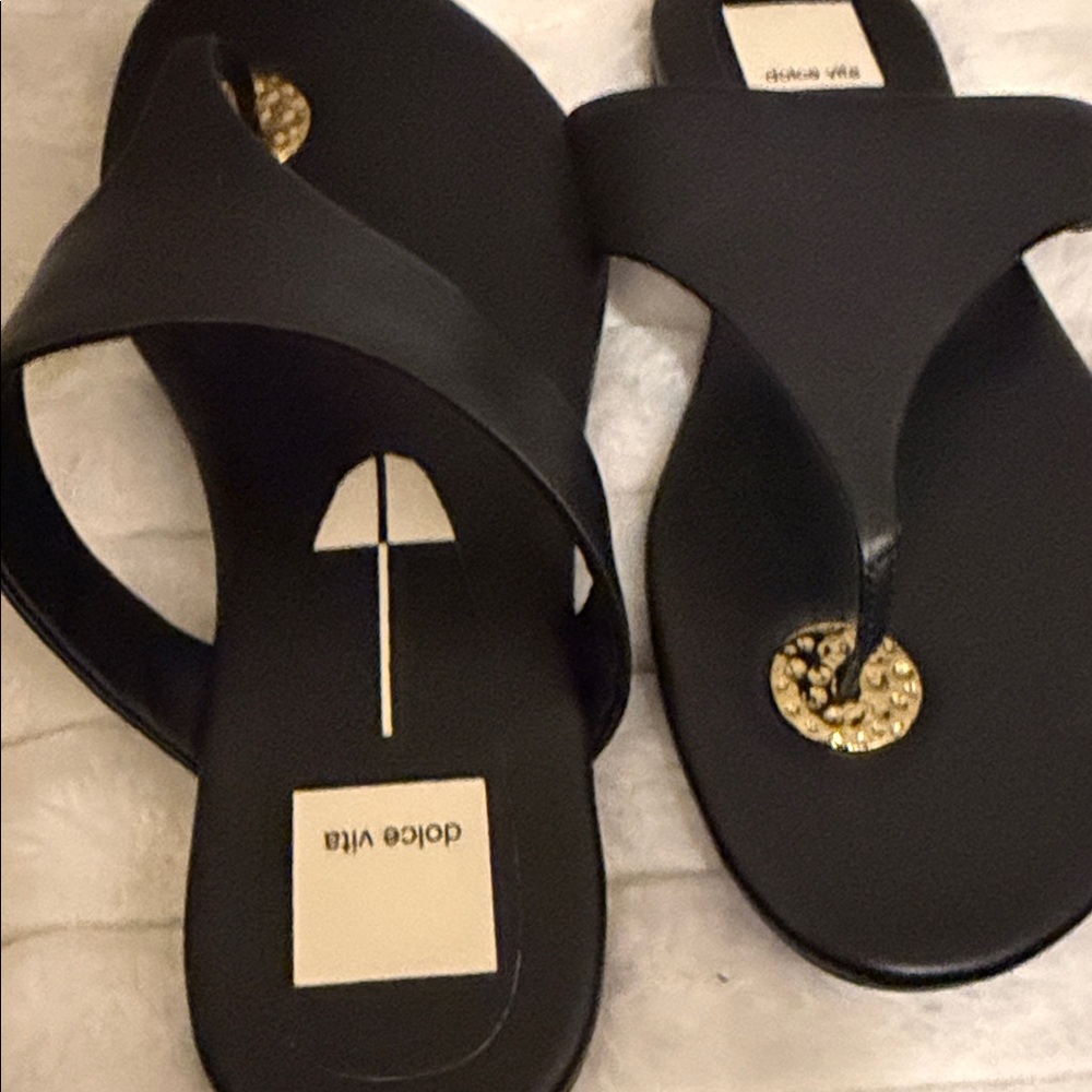 Dolce Vita Black Thong Sandals with Gold Disc Accent - Picture 5 of 5